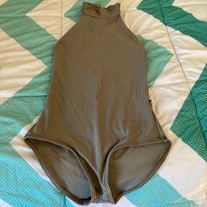 Yumiko XS leotard